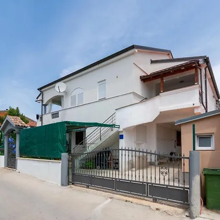 With Parking Space Pakostane, Biograd - 19889