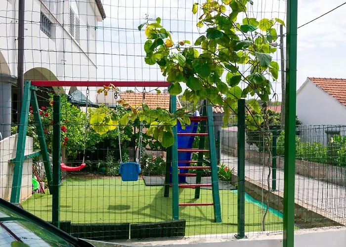 With Parking Space Pakostane, Biograd - 19889 * Pakoštane