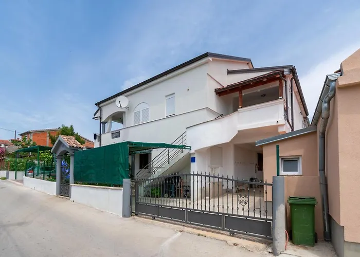 With Parking Space Pakostane, Biograd - 19889