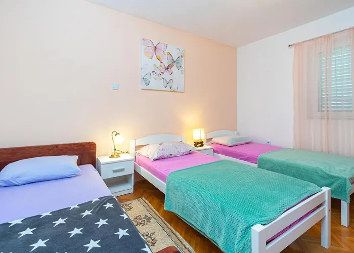 With Parking Space Pakostane, Biograd - 19889