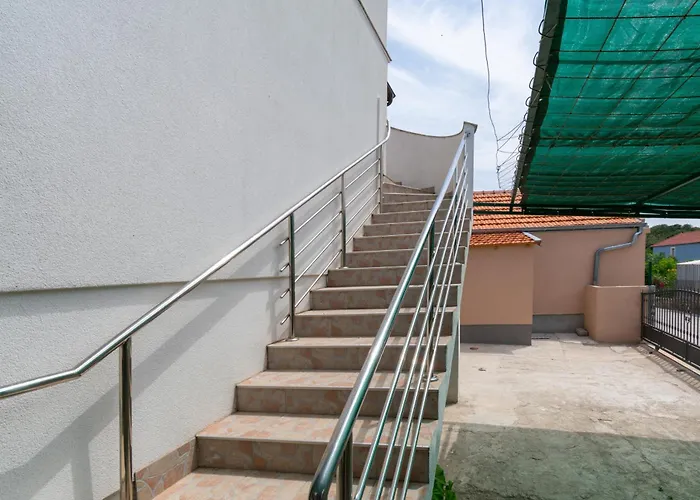 With Parking Space Pakostane, Biograd - 19889 Apartmán *